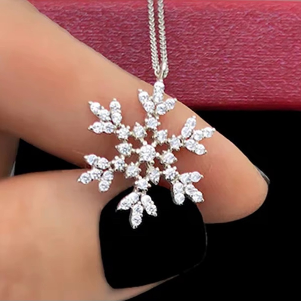 Sparkly Snowflake Holiday Winter CZ Silver Necklace